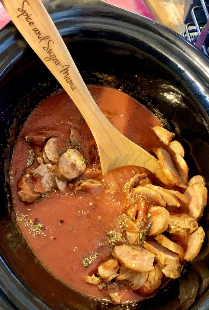 slow cooker meat sauce with spicy italian sausage